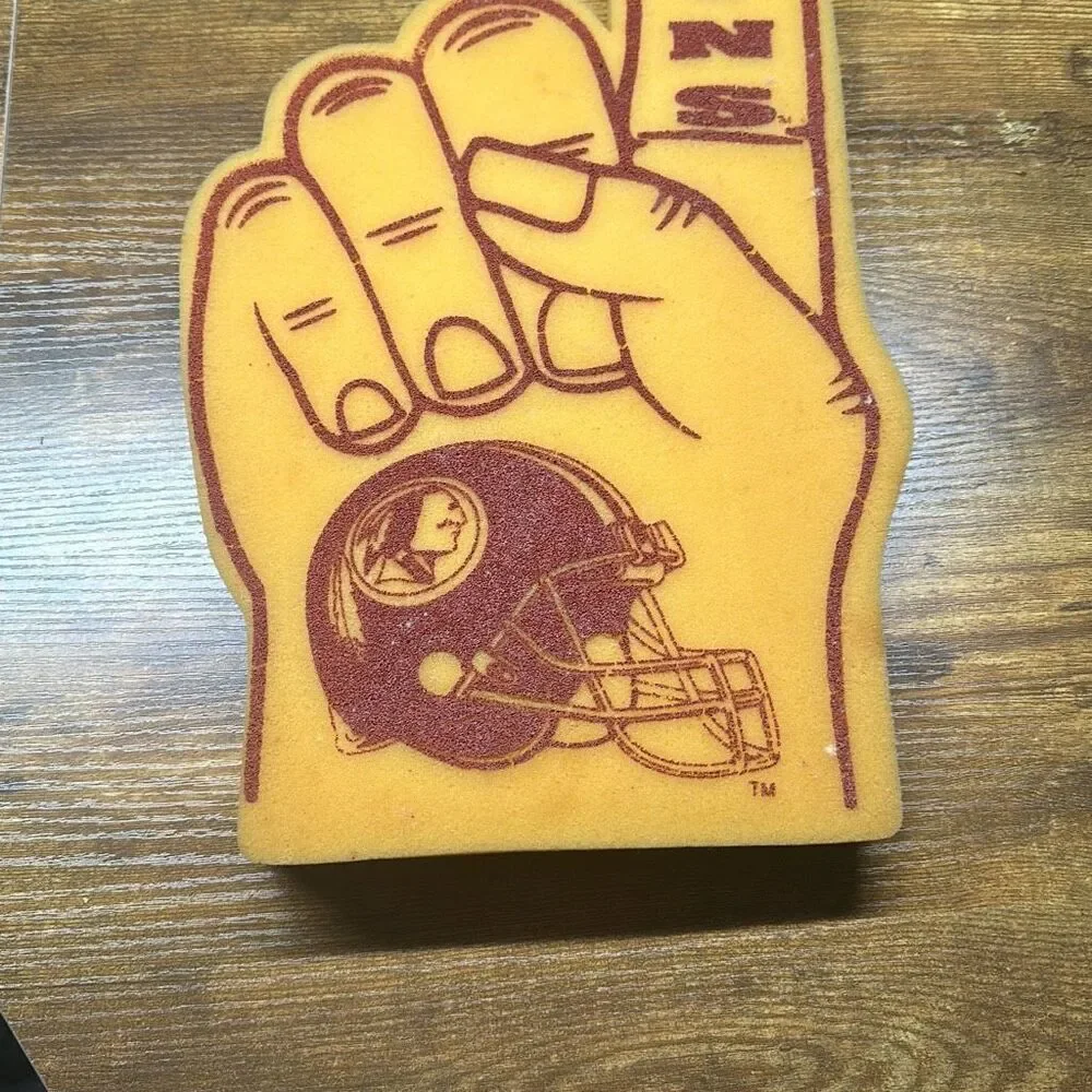 Washington Redskins Foam #1 Fan Finger/Hand Tag Express‎ 19
